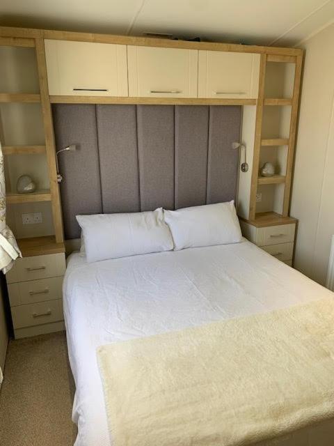 Newbeach Holiday Park - Greenfields Dymchurch Exteriör bild